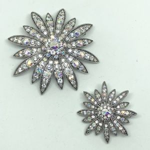 Joan Rivers Crystalized with Swarovski Brooch Set